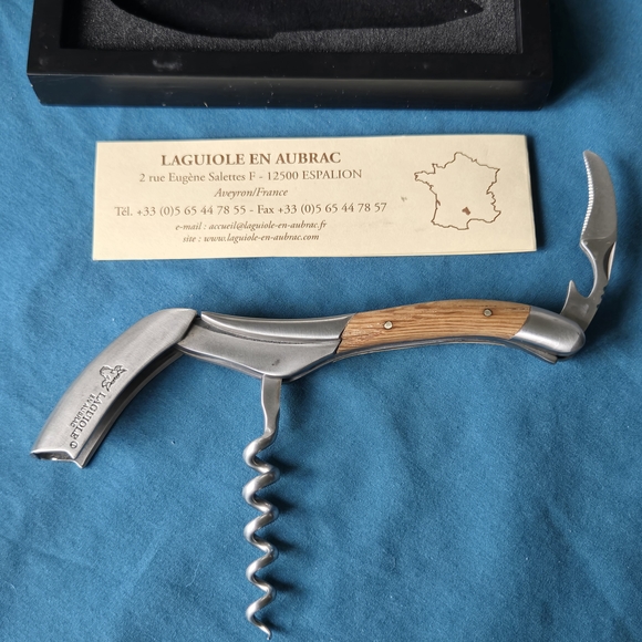Laguiole Sommelier Corkscrew - Picture 9 of 16